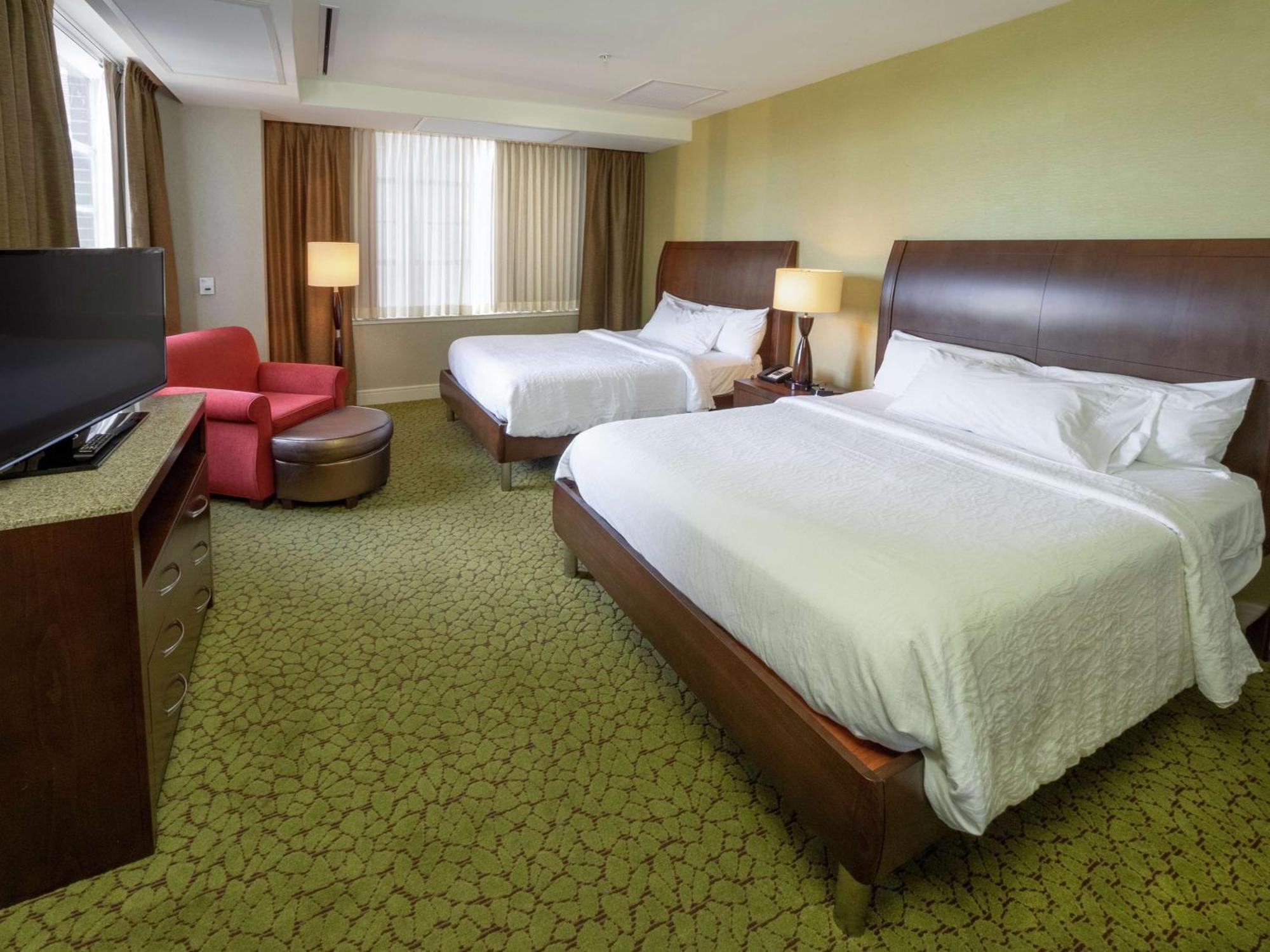 The Hilton Garden Inn Buffalo-Downtown Екстер'єр фото