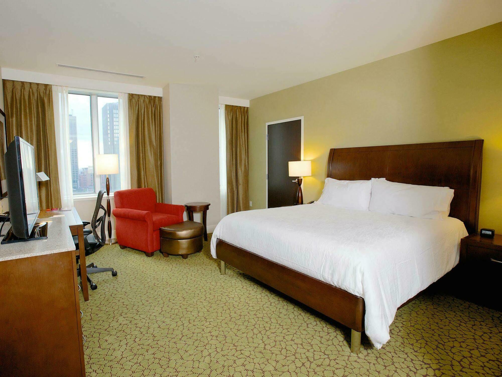 The Hilton Garden Inn Buffalo-Downtown Екстер'єр фото